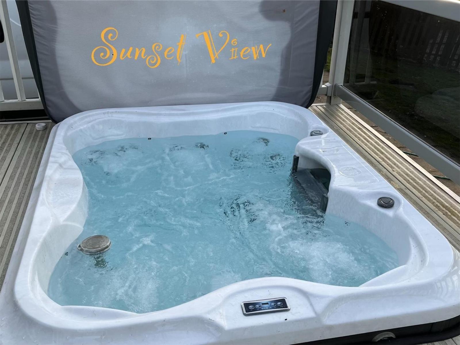 Tattershall Lakes Sunset View Caravan Lakeside, Hot Tub, Garden, Private Fishing Peg & Wifi Экстерьер фото